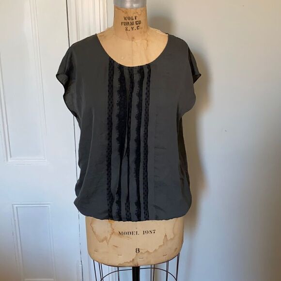 LOFT Grey and Black Lace Bubble Hem Blouse Medium - Picture 1 of 5
